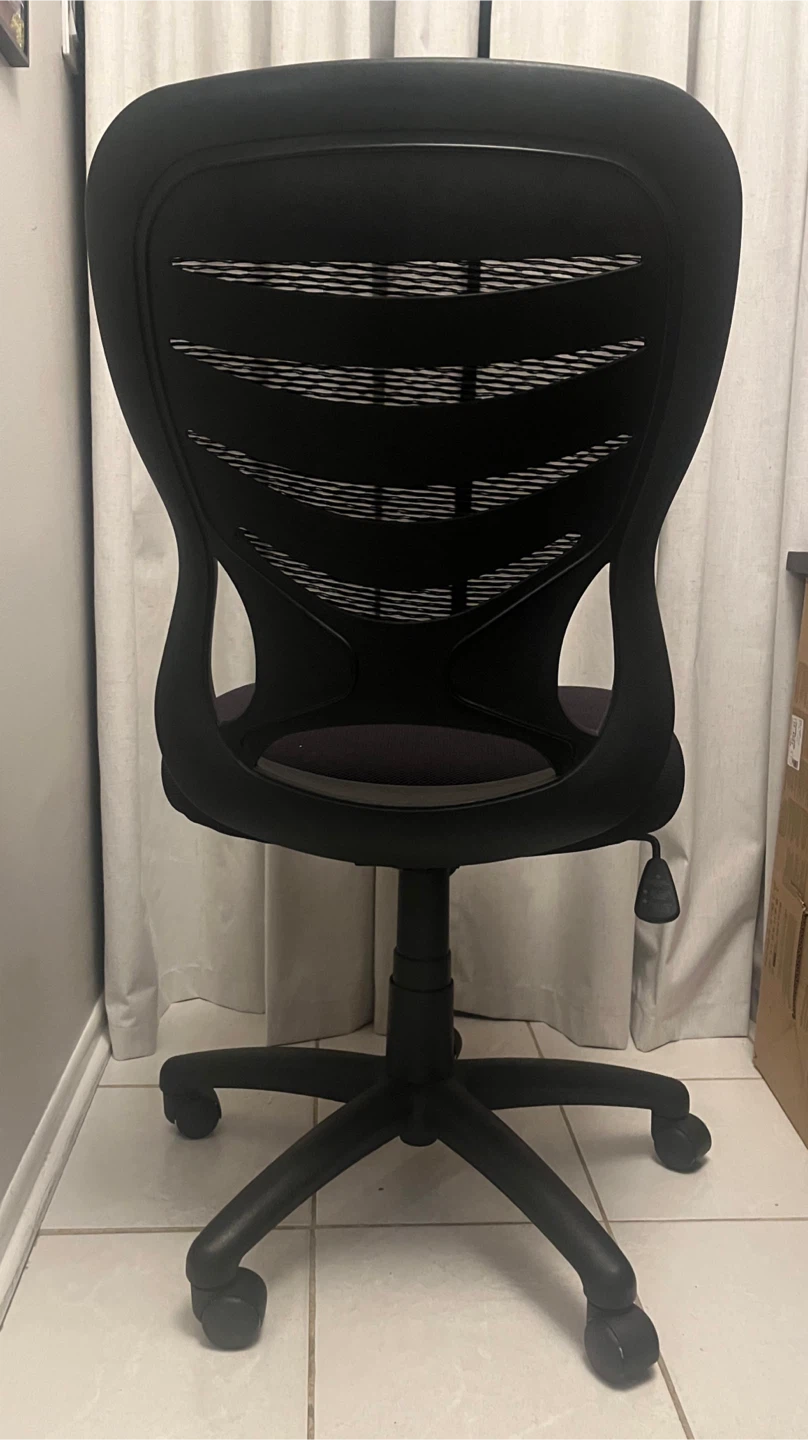 Black Mesh Office Task Chair - photo 2
