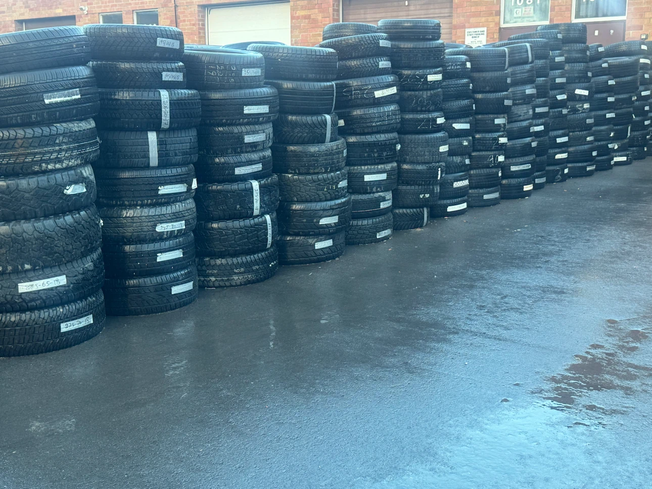 Use tire  Tires all season & winter