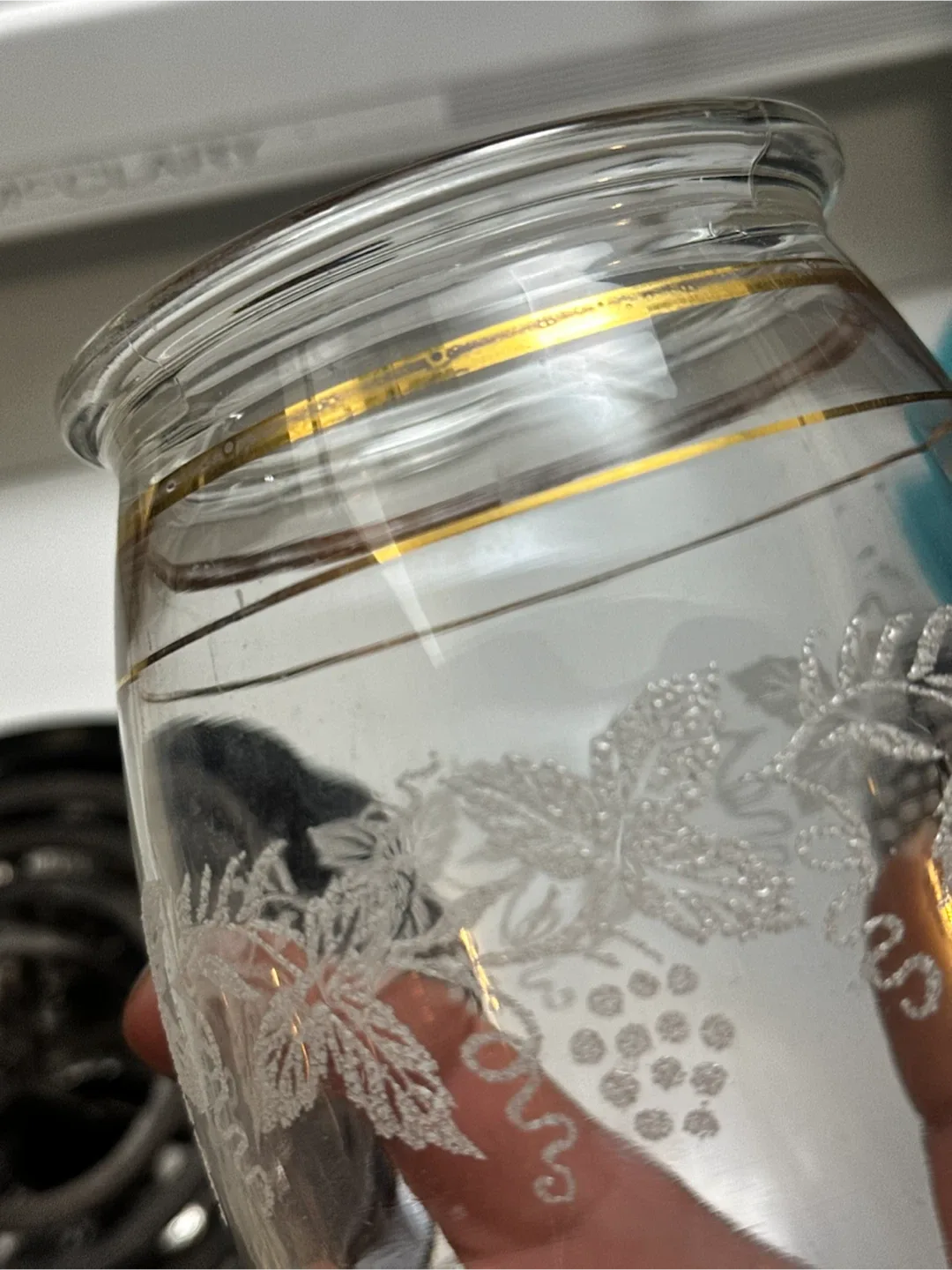 Vtg Bartlett Collins Etched Grapevine Glass Jar 6.25” - photo 5