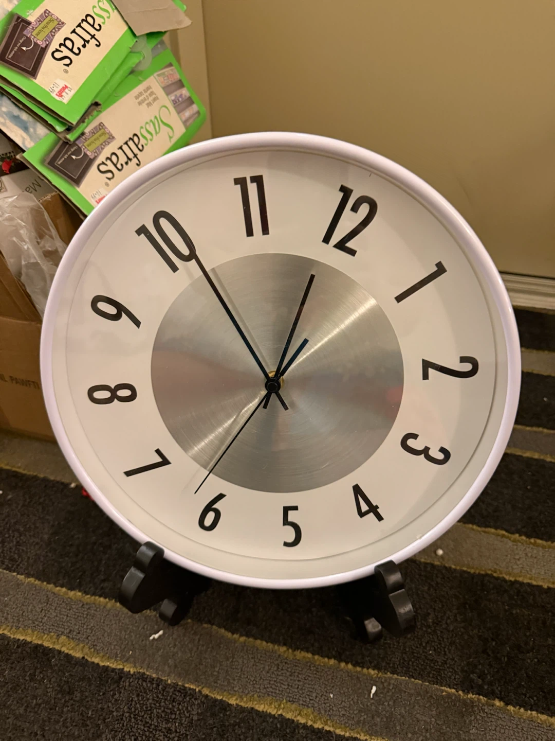 Modern White and Silver Wall Clock