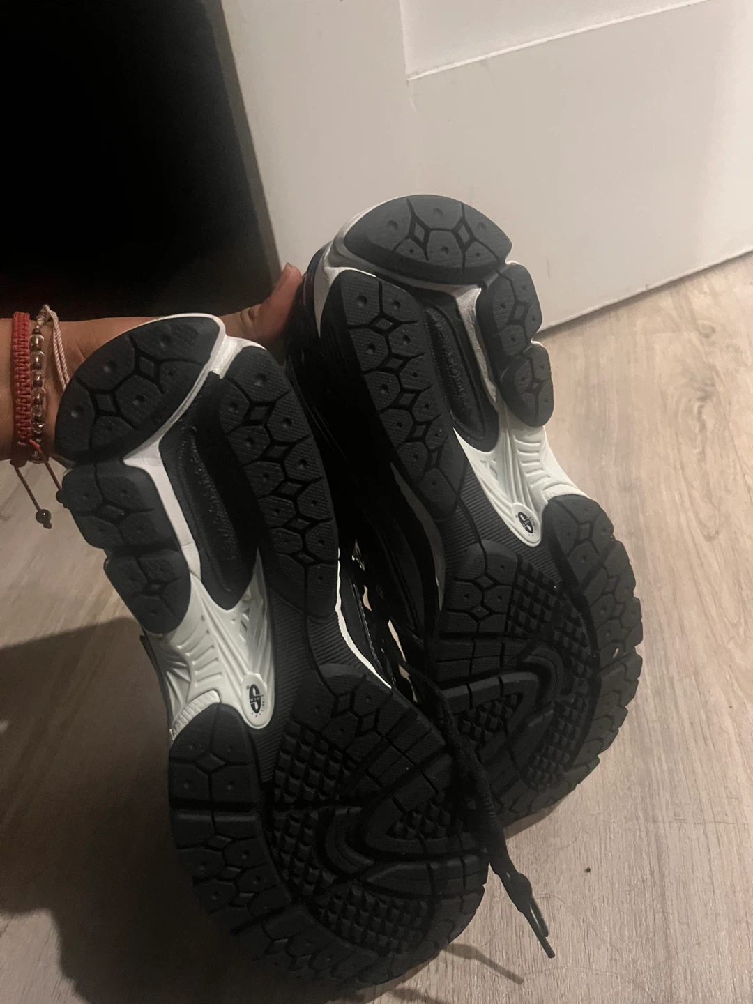 New Balance Black and Silver Running Sneakers