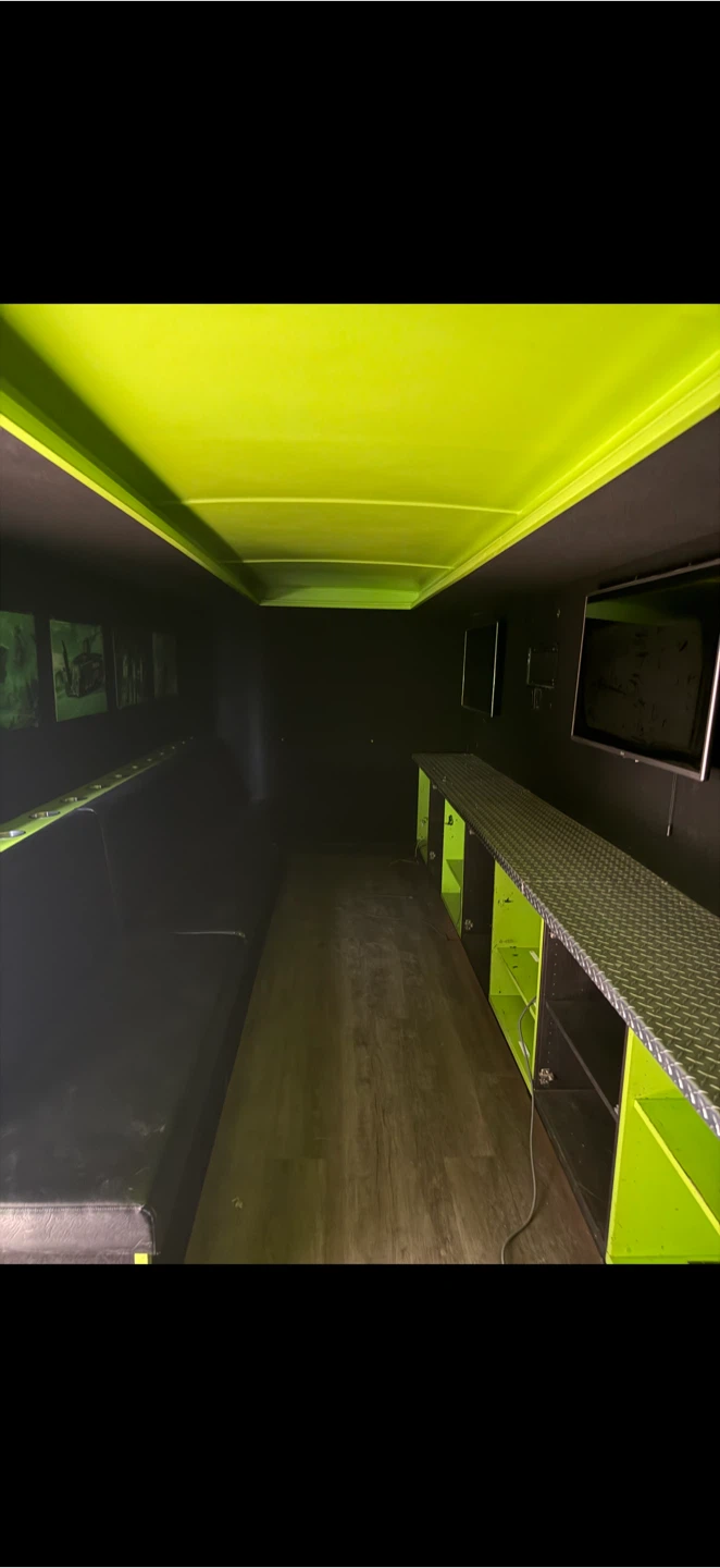 Trailer - photo 3