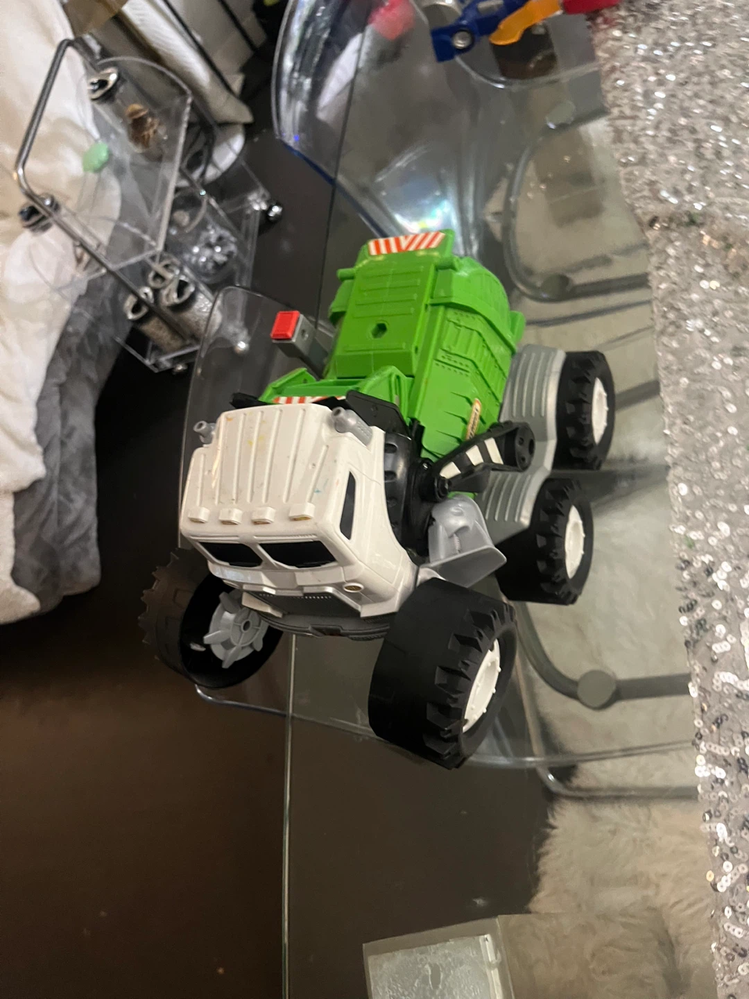 Matchbox Garbage Truck Toy - photo 4