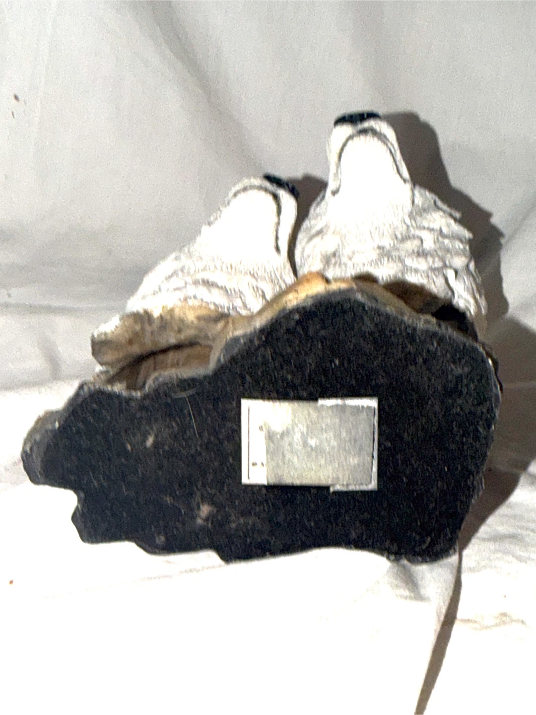 Wolf Pair Figurine - photo 5