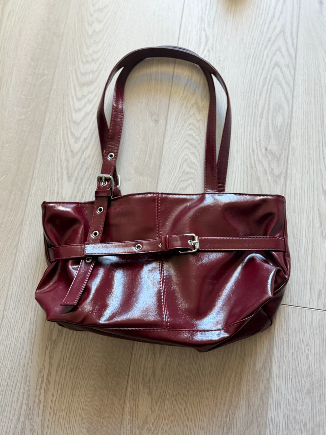 red Shoulder Bag