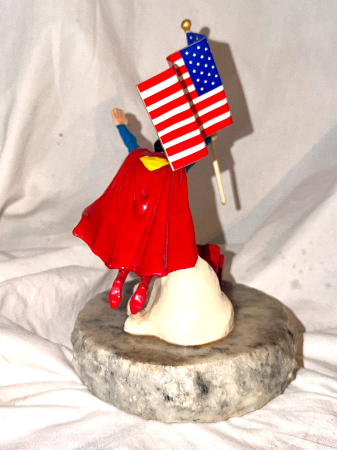 Vintage 1994 Superman Figurine proudly we wave dc comics Ron Lee - photo 3