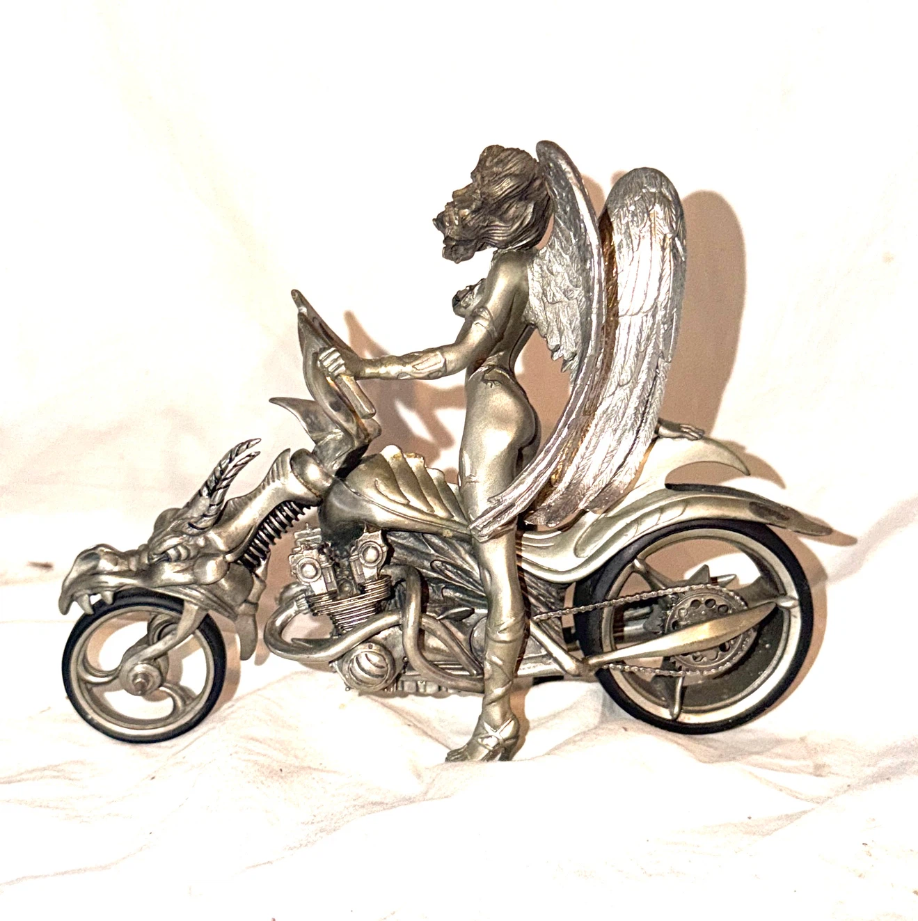 Seduction rages pewter statue Franklin mint   Figurine - photo 3
