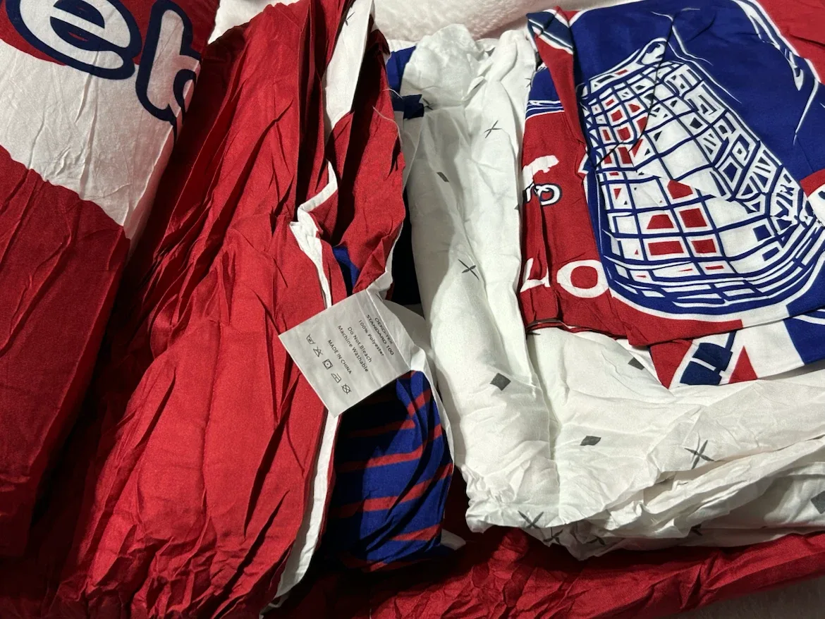 Brand New-Montreal Hockey Themed 7 pcs Comforter Set - photo 5