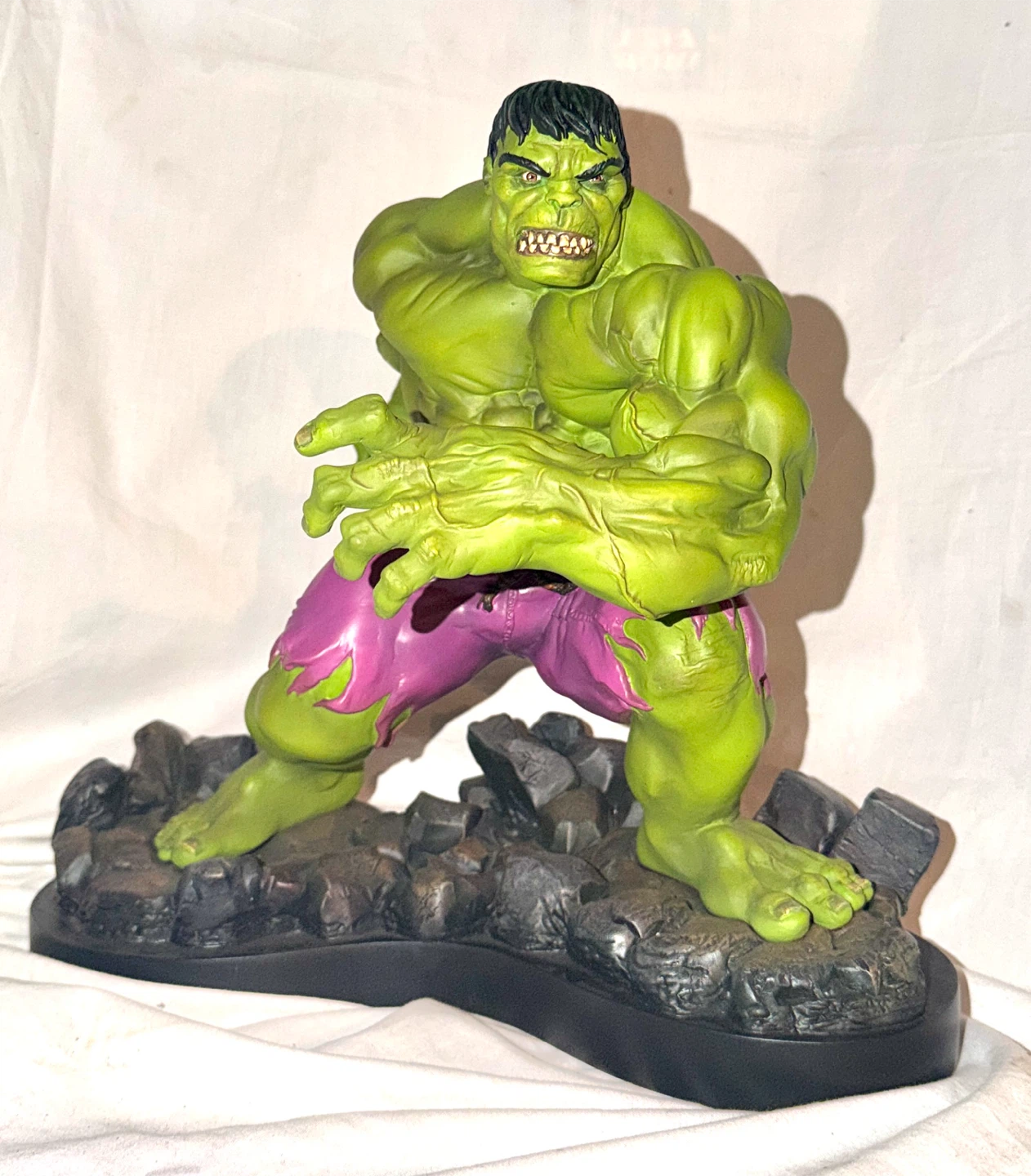 Bowen Designs The Incredible Hulk Full Size Statue - photo 2