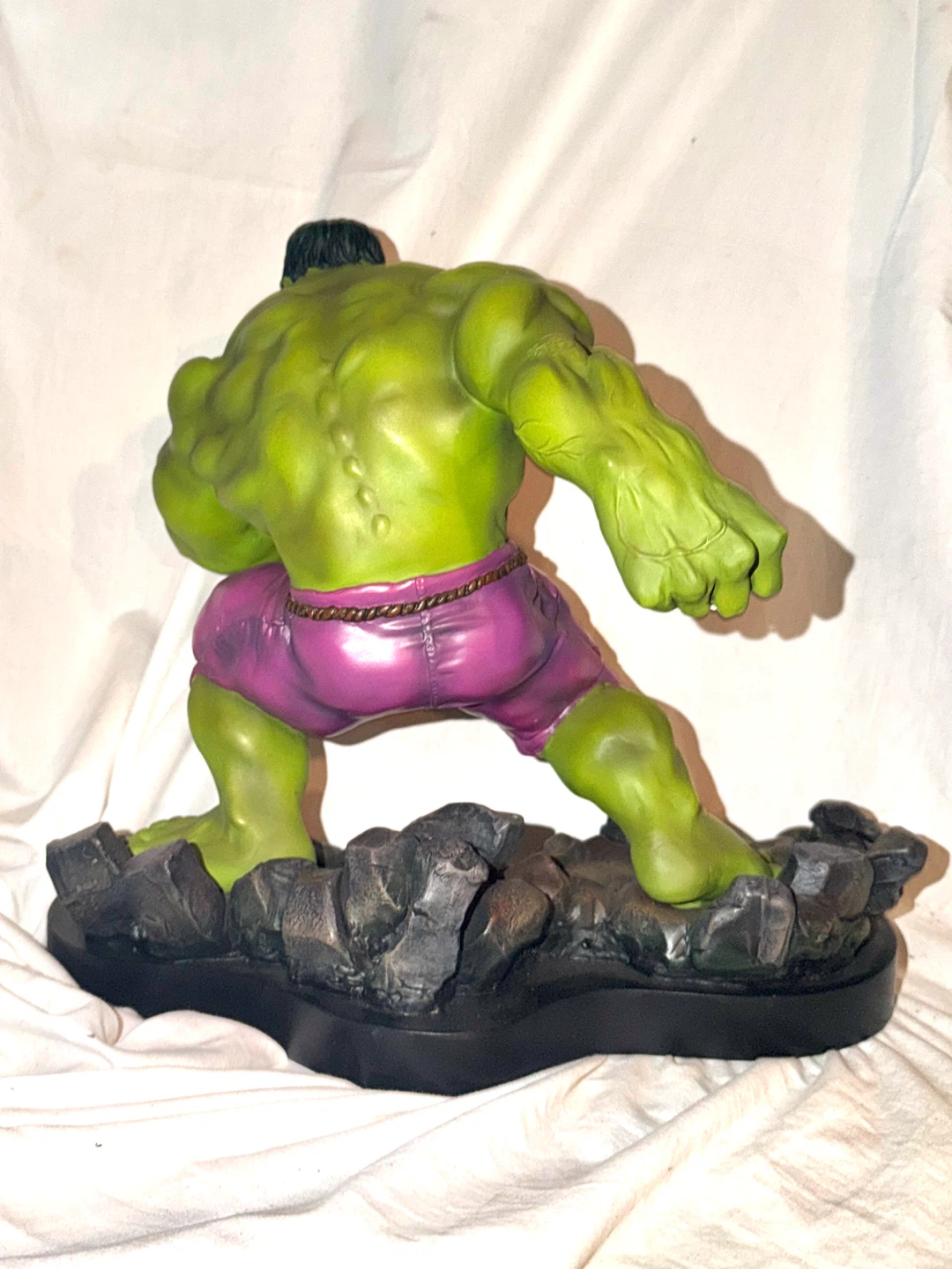 Bowen Designs The Incredible Hulk Full Size Statue - photo 3