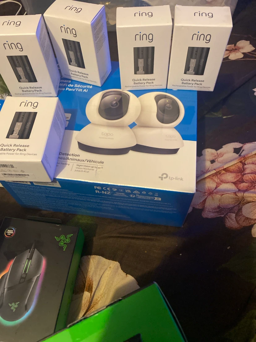 Selection of New Razer, HyperX, and TP-Link Electronics - photo 3