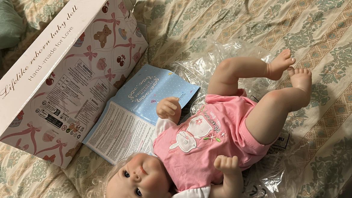 Brand New-Lifelike Reborn Baby Doll With All  new Accessories - photo 3