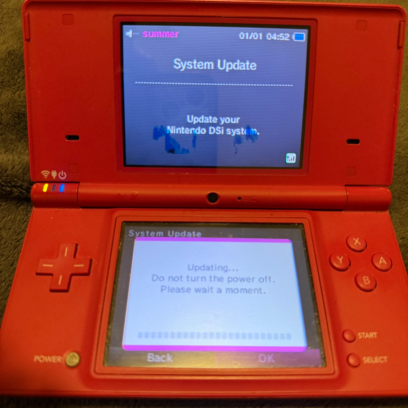 Nintendo DSi Red with New Super Mario Bros - photo 4