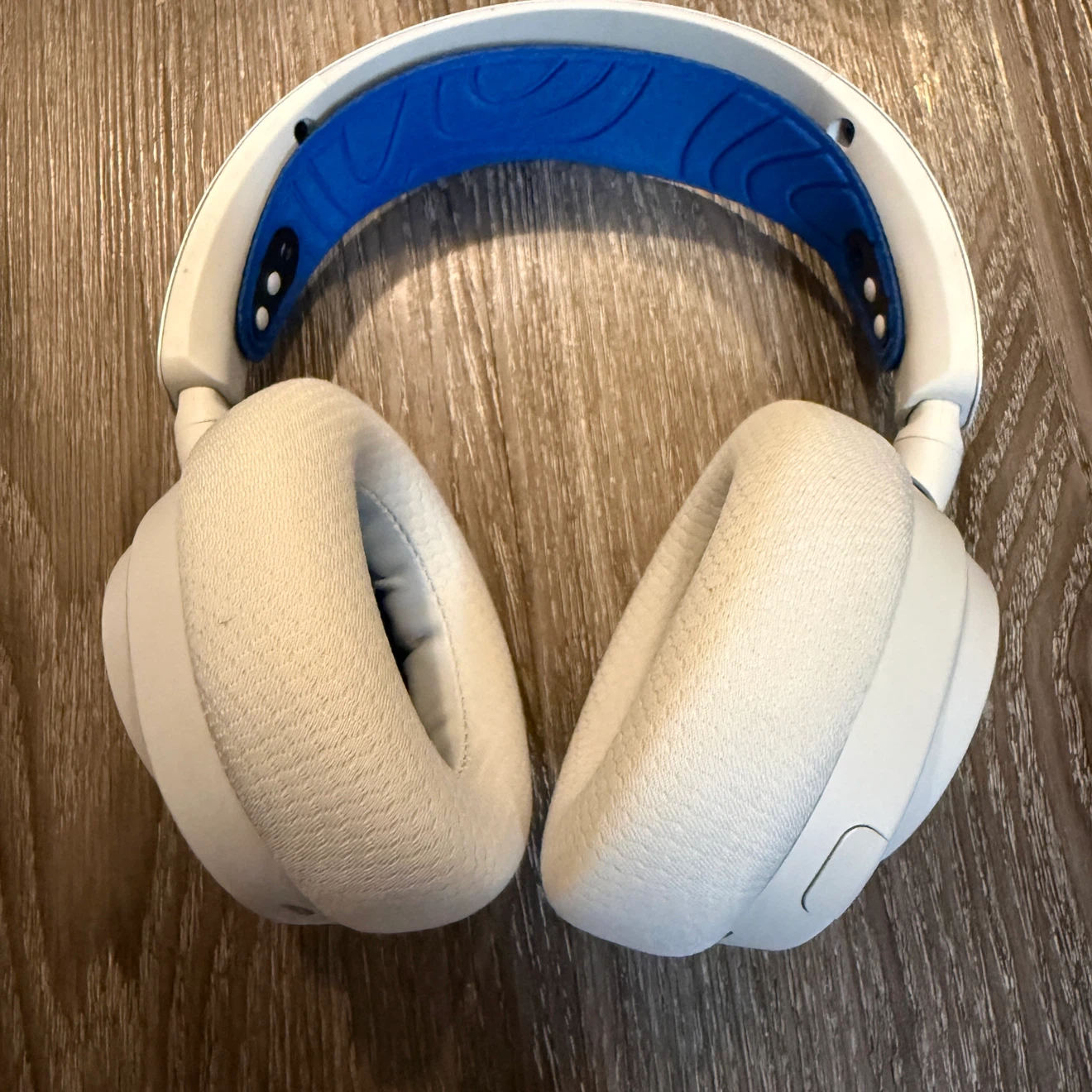 SteelSeries Arctis Nova 7 Wireless Gaming Headset - photo 2
