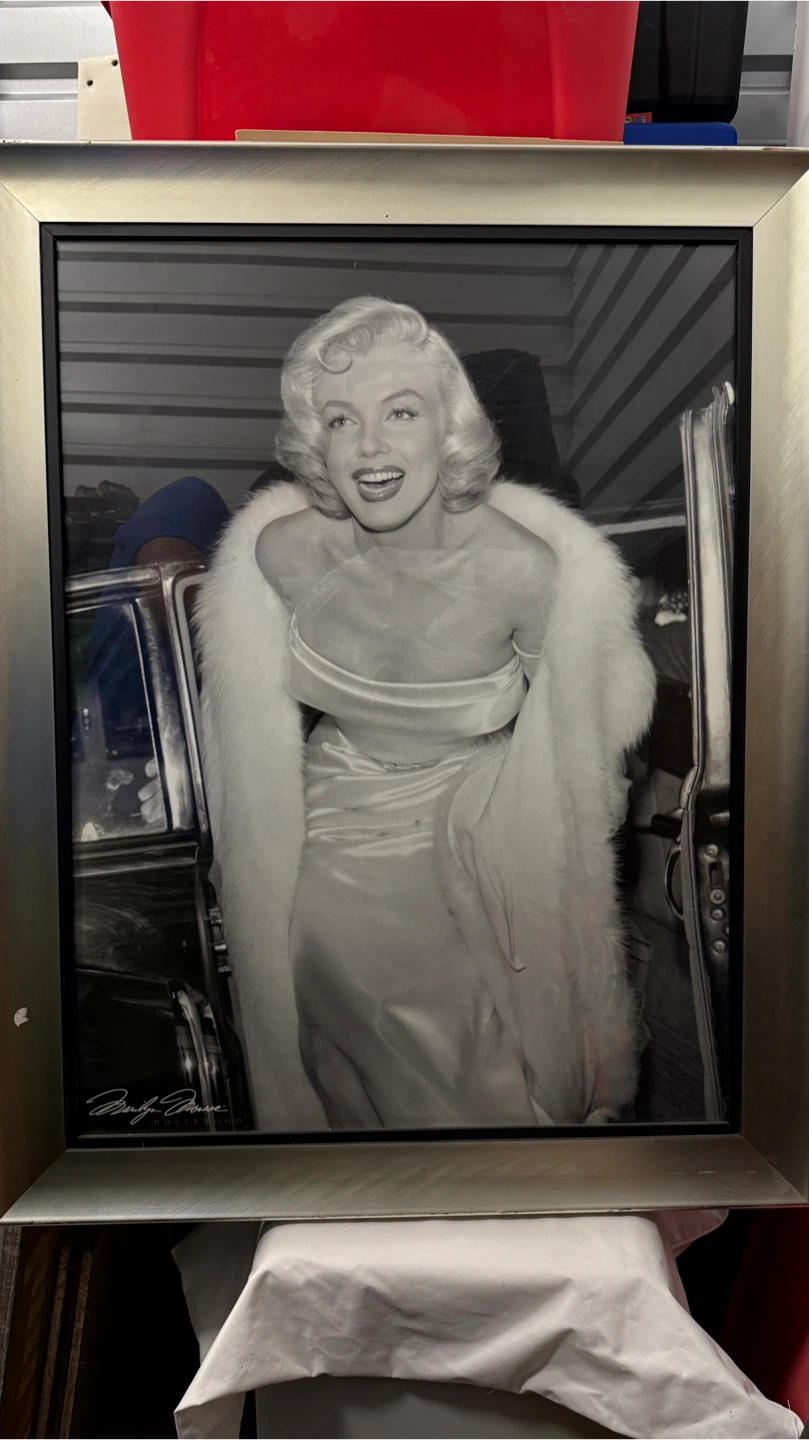Large Framed Marilyn Monroe Black & White Print
