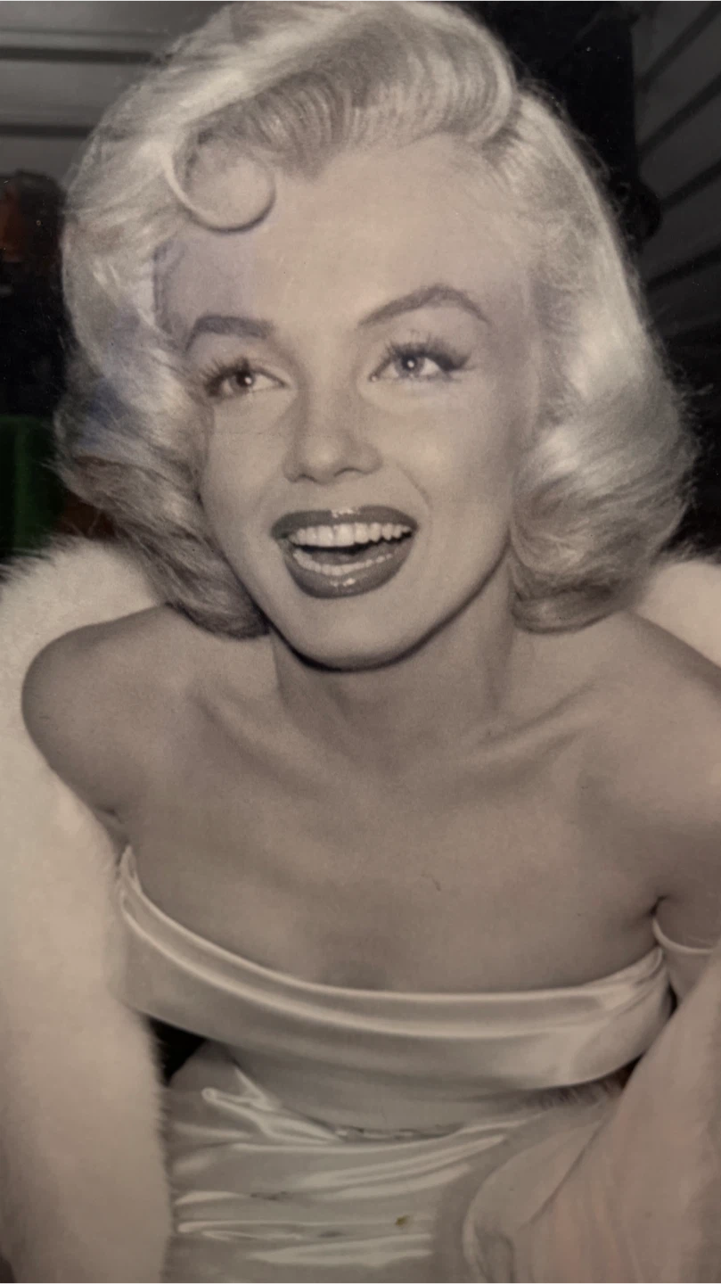 Large Framed Marilyn Monroe Black & White Print - photo 2