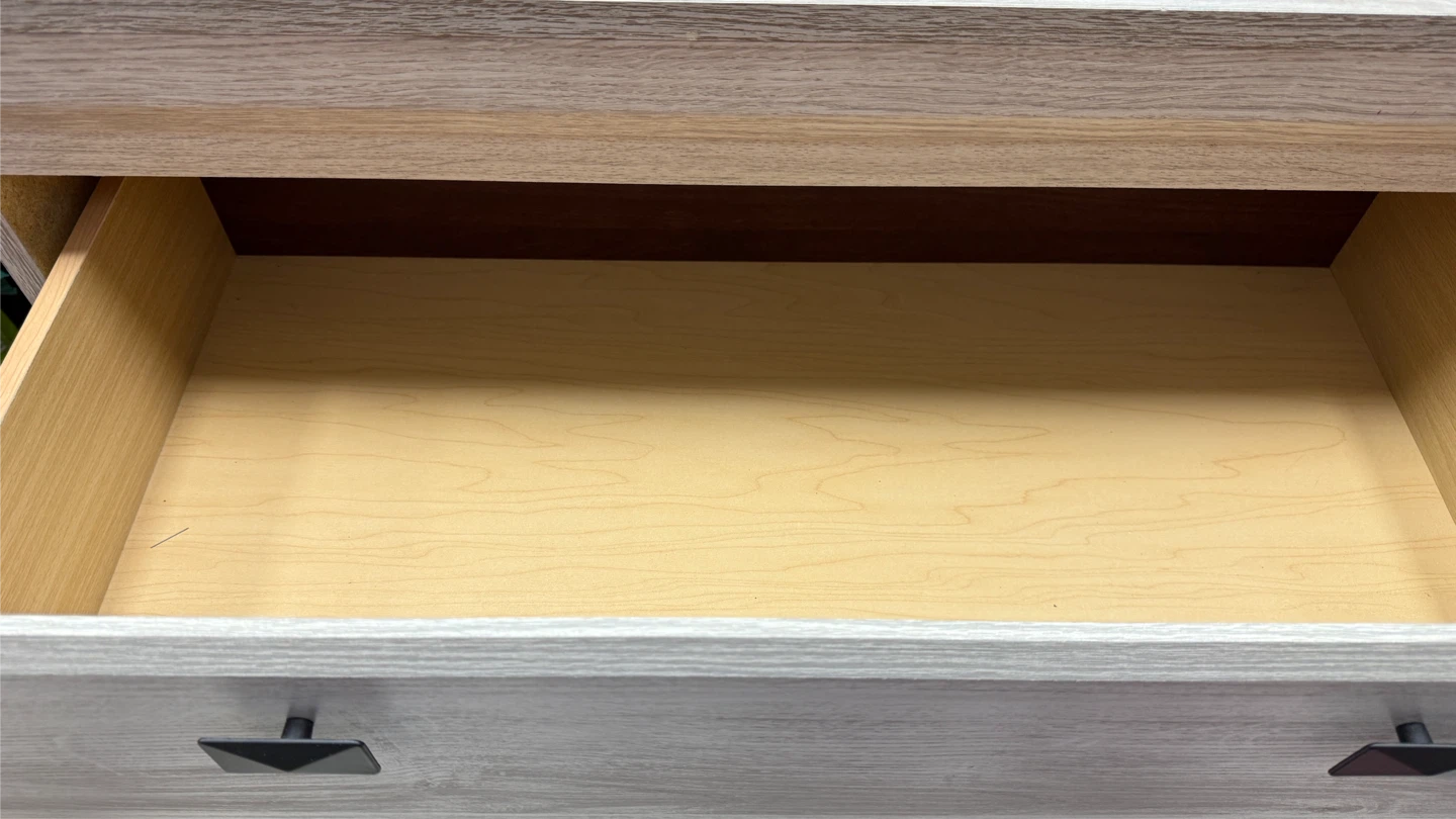 Dynamic Furniture Yorkdale 5-Drawer Chest - photo 4