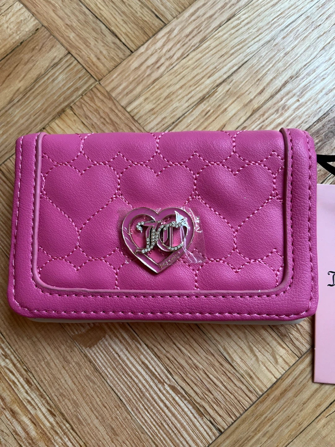 Juicy Couture Flawless Heart Quilted Bifold Wallet NWT - photo 4