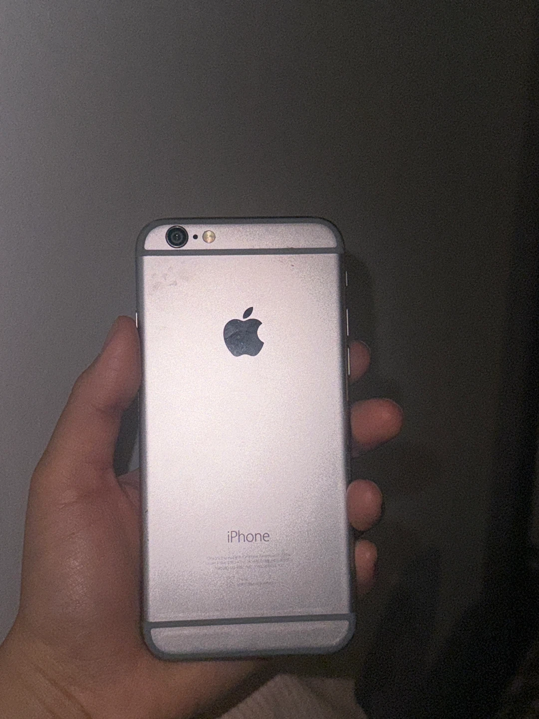 iPhone 6 + iPhone 8 – Looking to Trade for iPhone XS