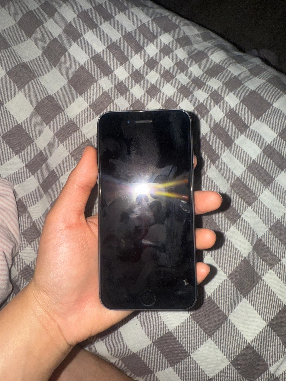 iPhone 6 + iPhone 8 – Looking to Trade for iPhone XS - photo 3