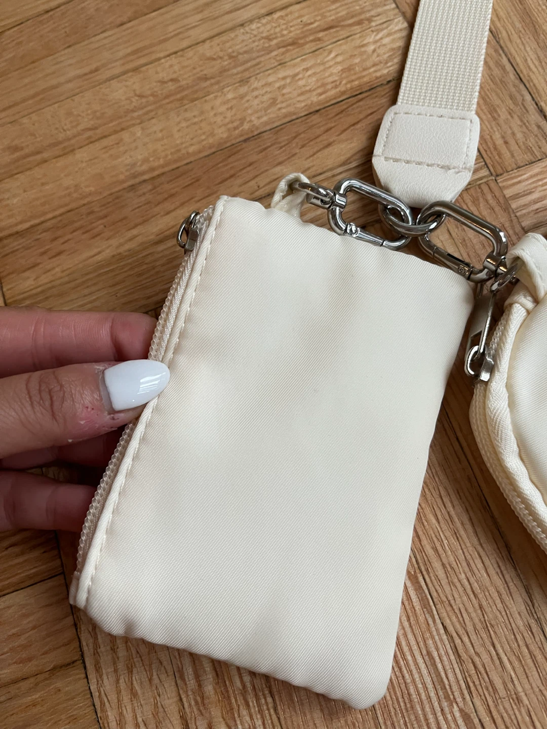 White 3-Piece Detachable Wristlet Pouch Keychain Wallet Set NWOT - photo 5