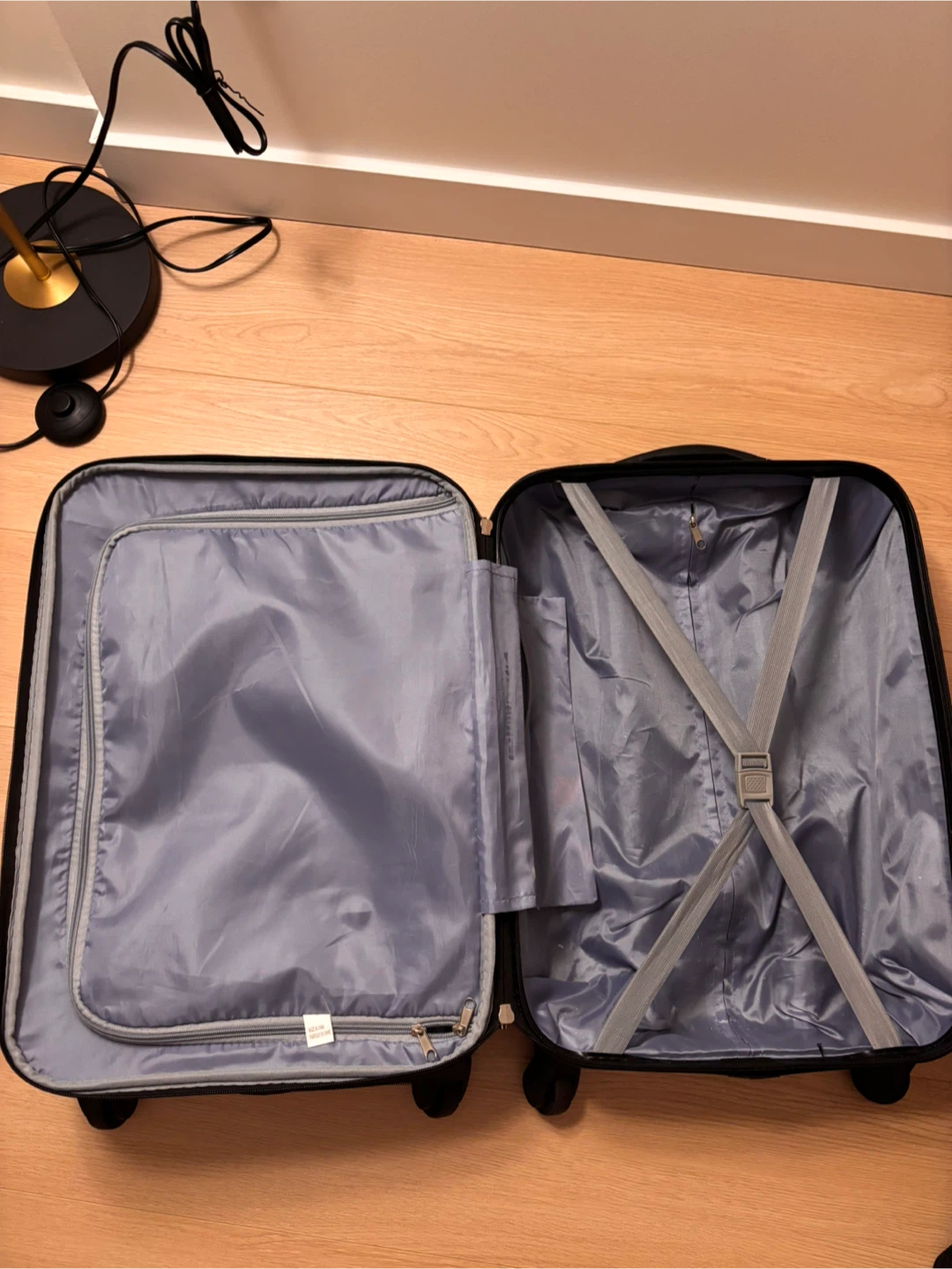 20" Carry-On Luggage - photo 5