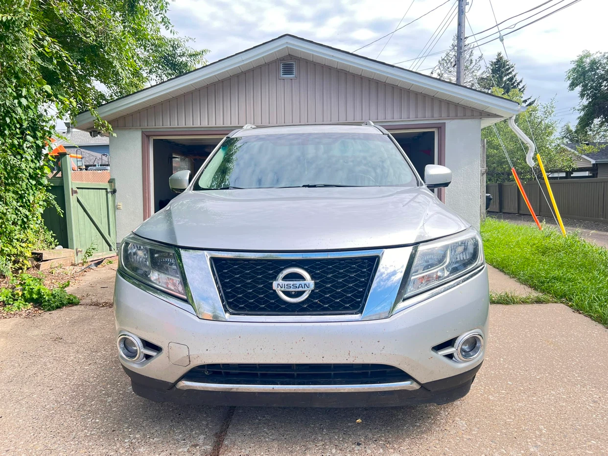 Nissan Pathfinder Platinum 4WD - photo 3