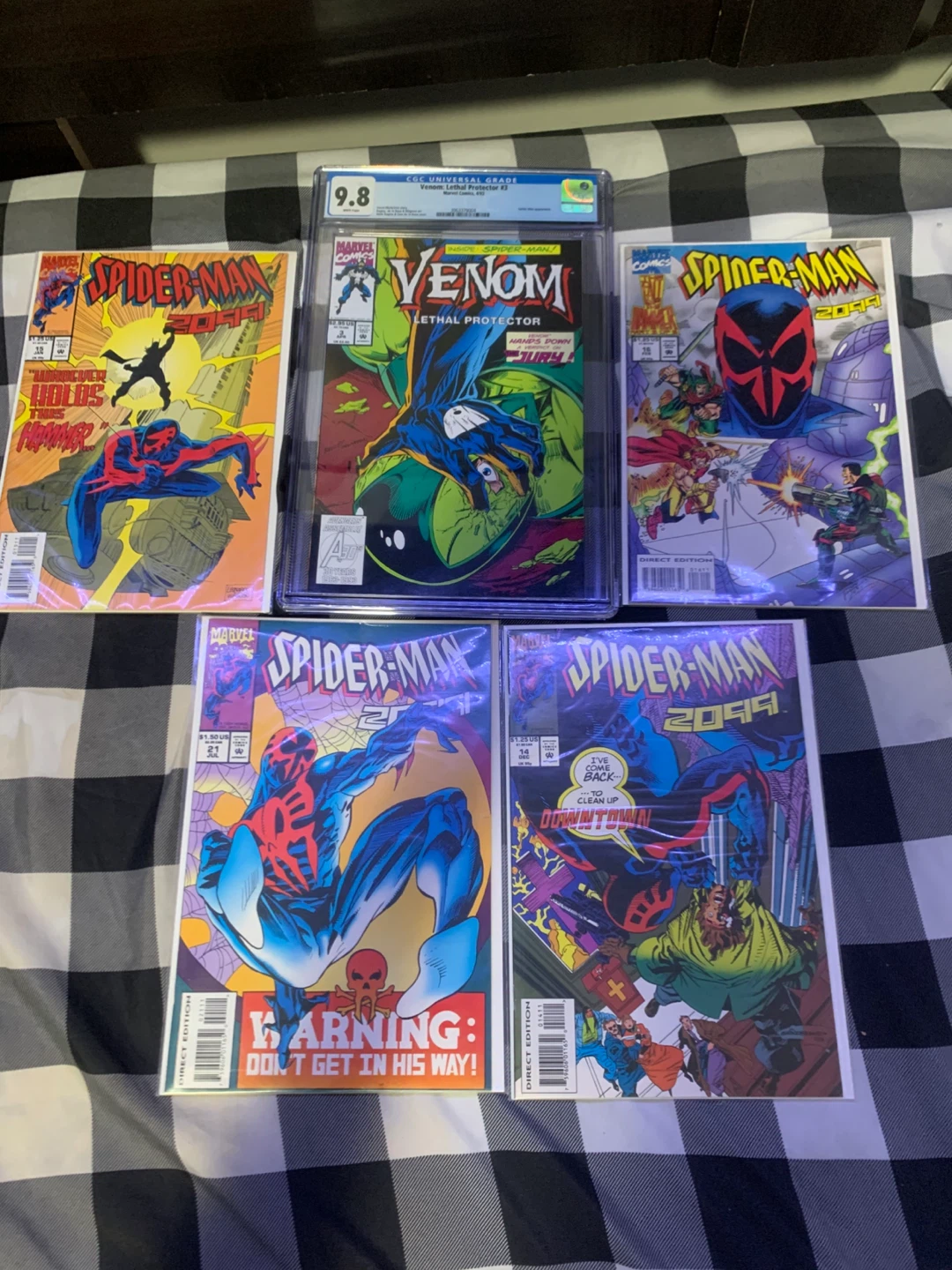 Marvel Comics Spider-Man 2099 & Venom Lot