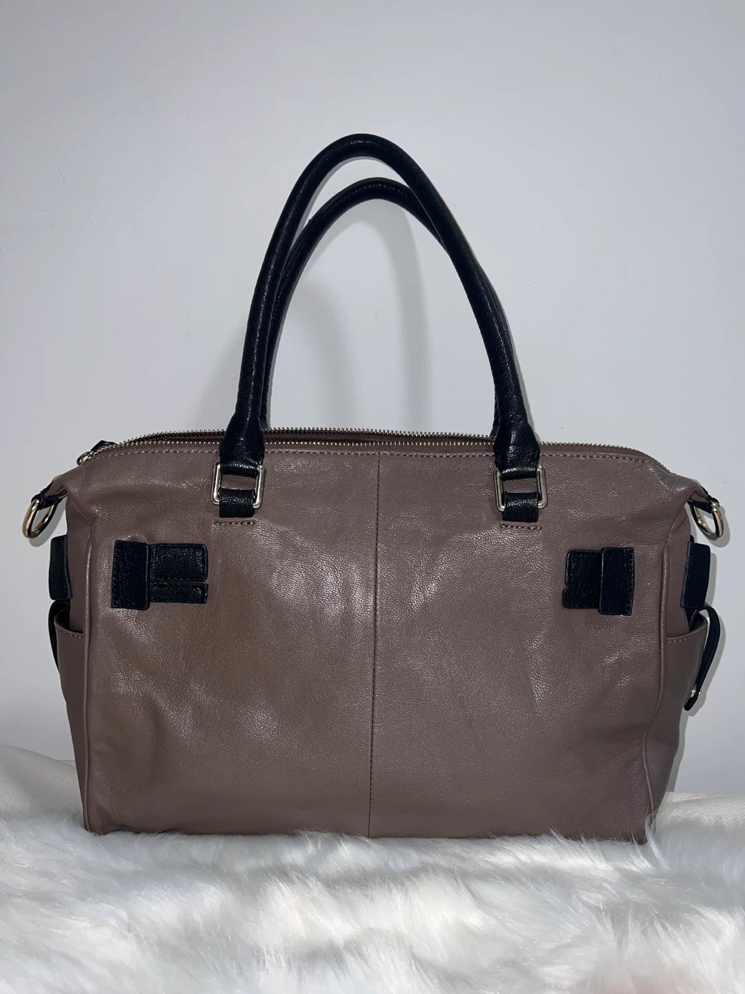 Danier Genuine Leather Bag - photo 2