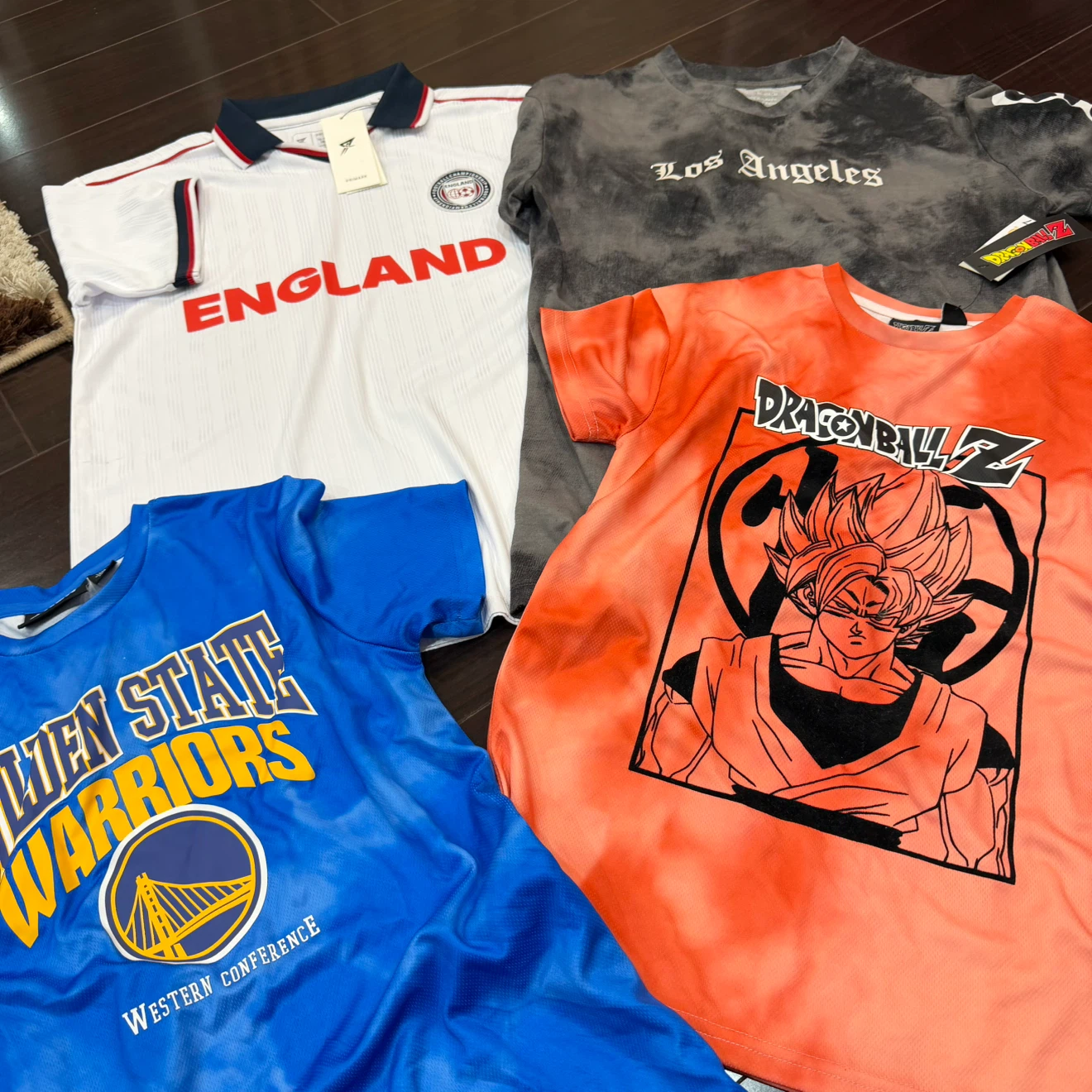 Four assorted graphic and sports t-shirts 8/11 years - photo 3