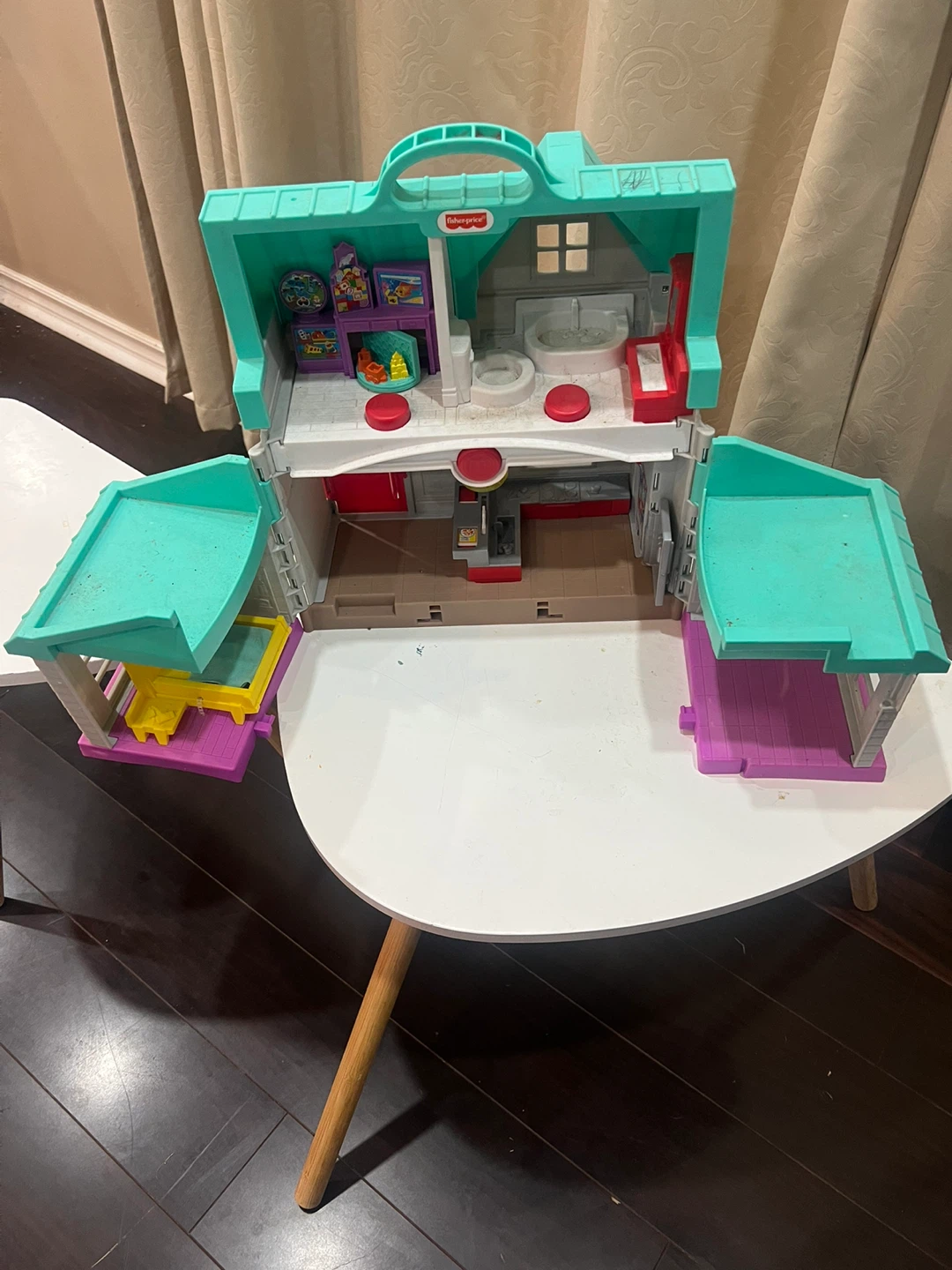 Fisher-Price Foldable Toy House