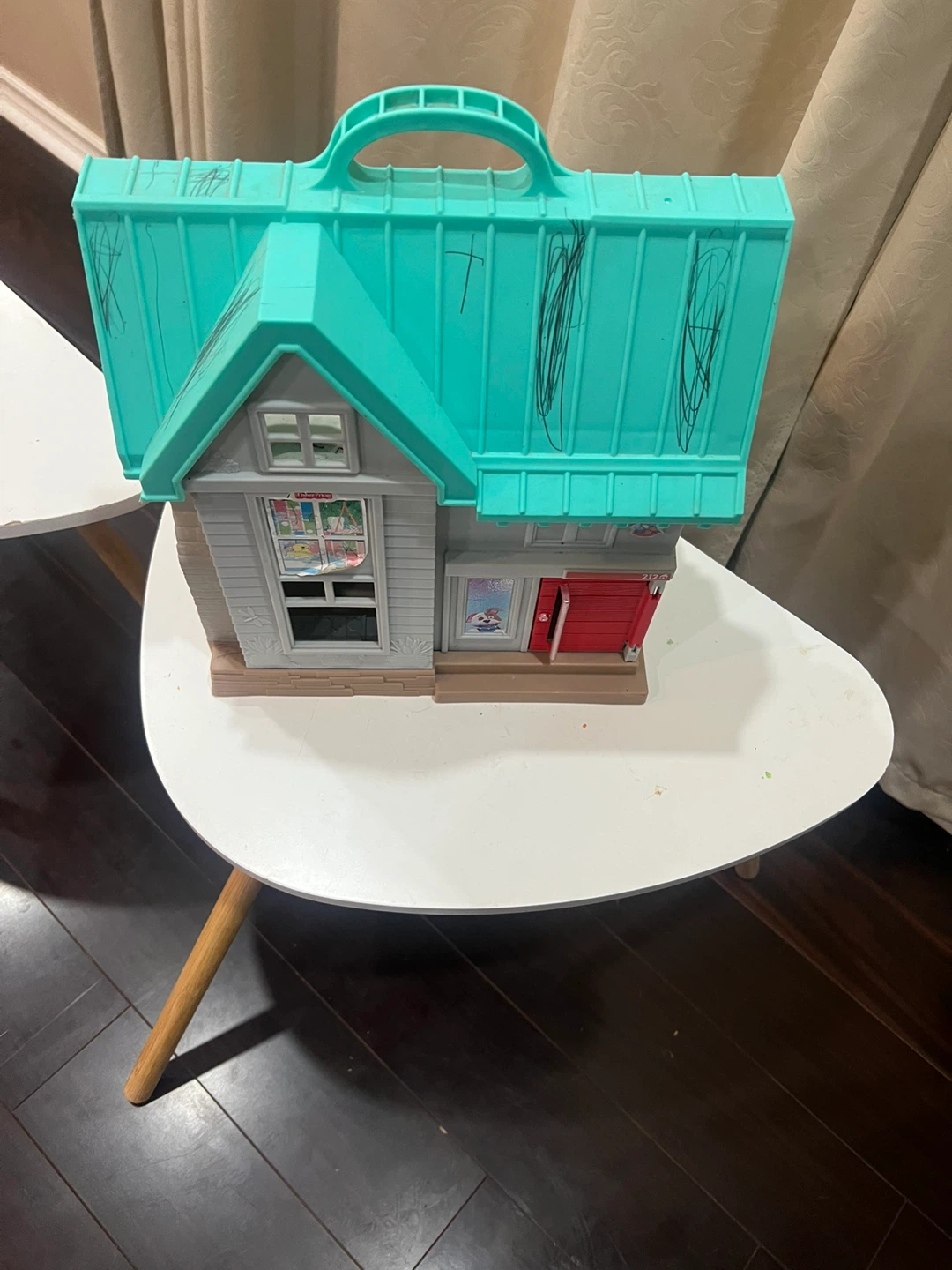 Fisher-Price Foldable Toy House - photo 2