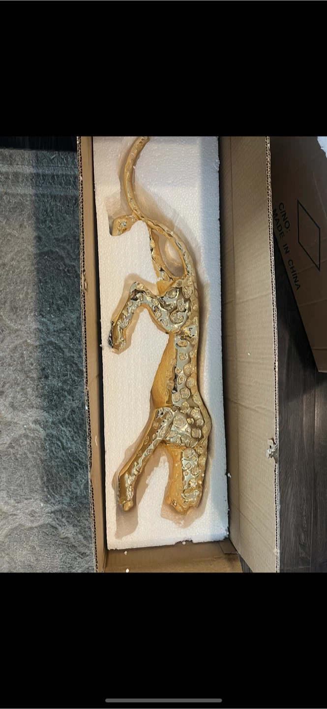 Gold Stalking Leopard Statue - photo 4