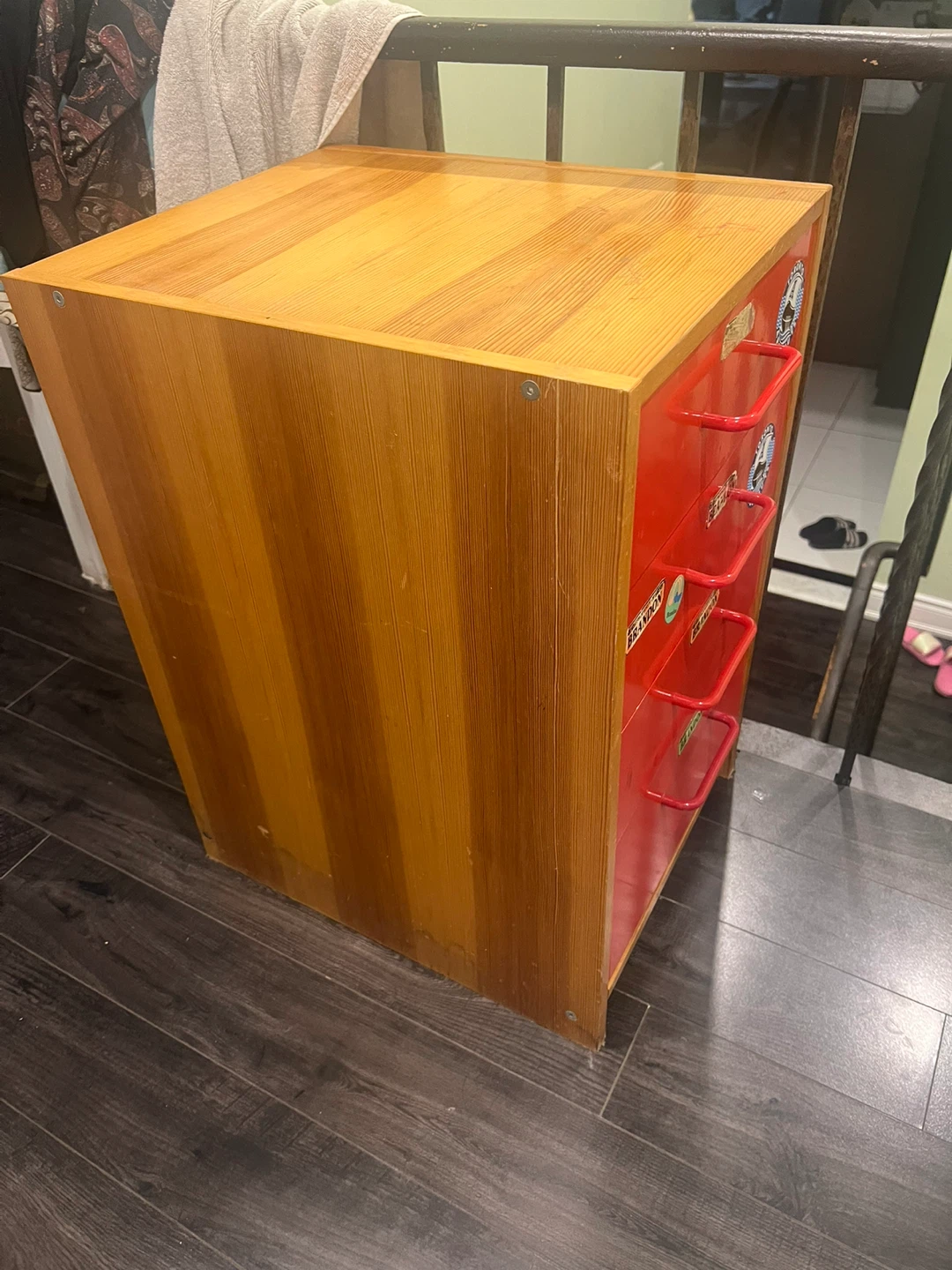 Wooden storage unit with four drawers - photo 3