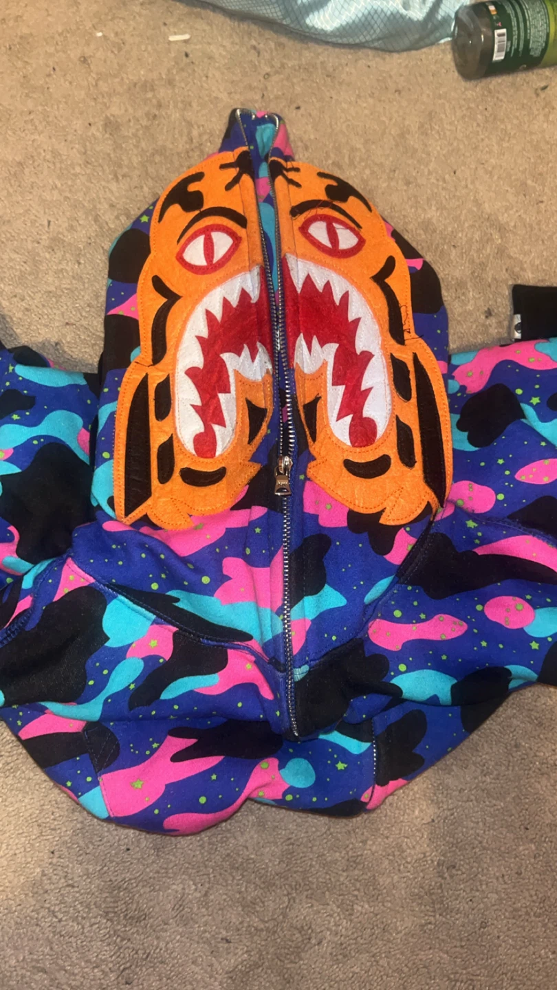 BAPE x Kid Cudi Tiger Shark Hoodie - photo 3