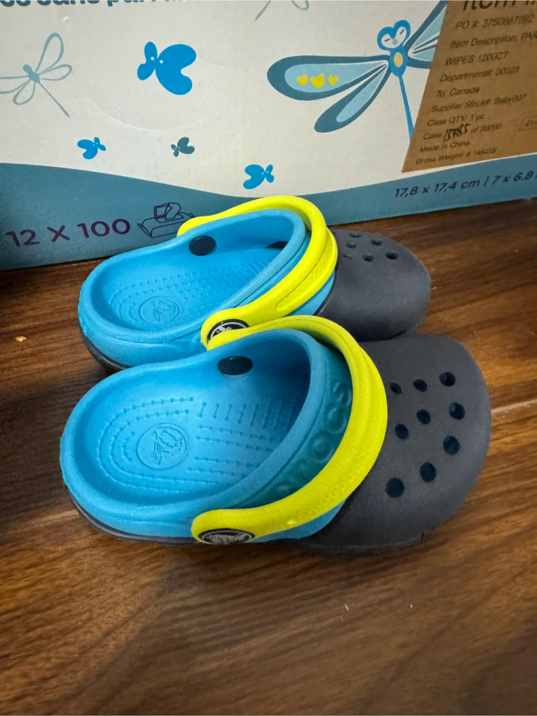 Toddler Crocs Clogs Size 6