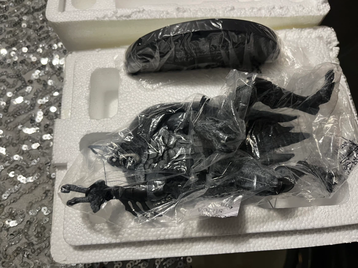 DC Direct Batman Black & White Batmonster Statue