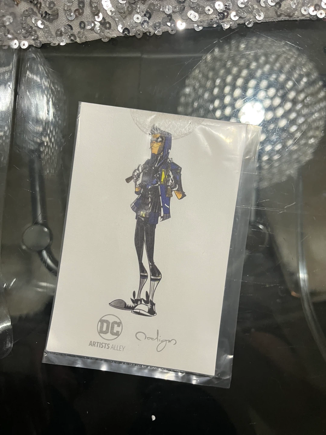 DC Collectibles Nightwing Artist Alley Figure - photo 3