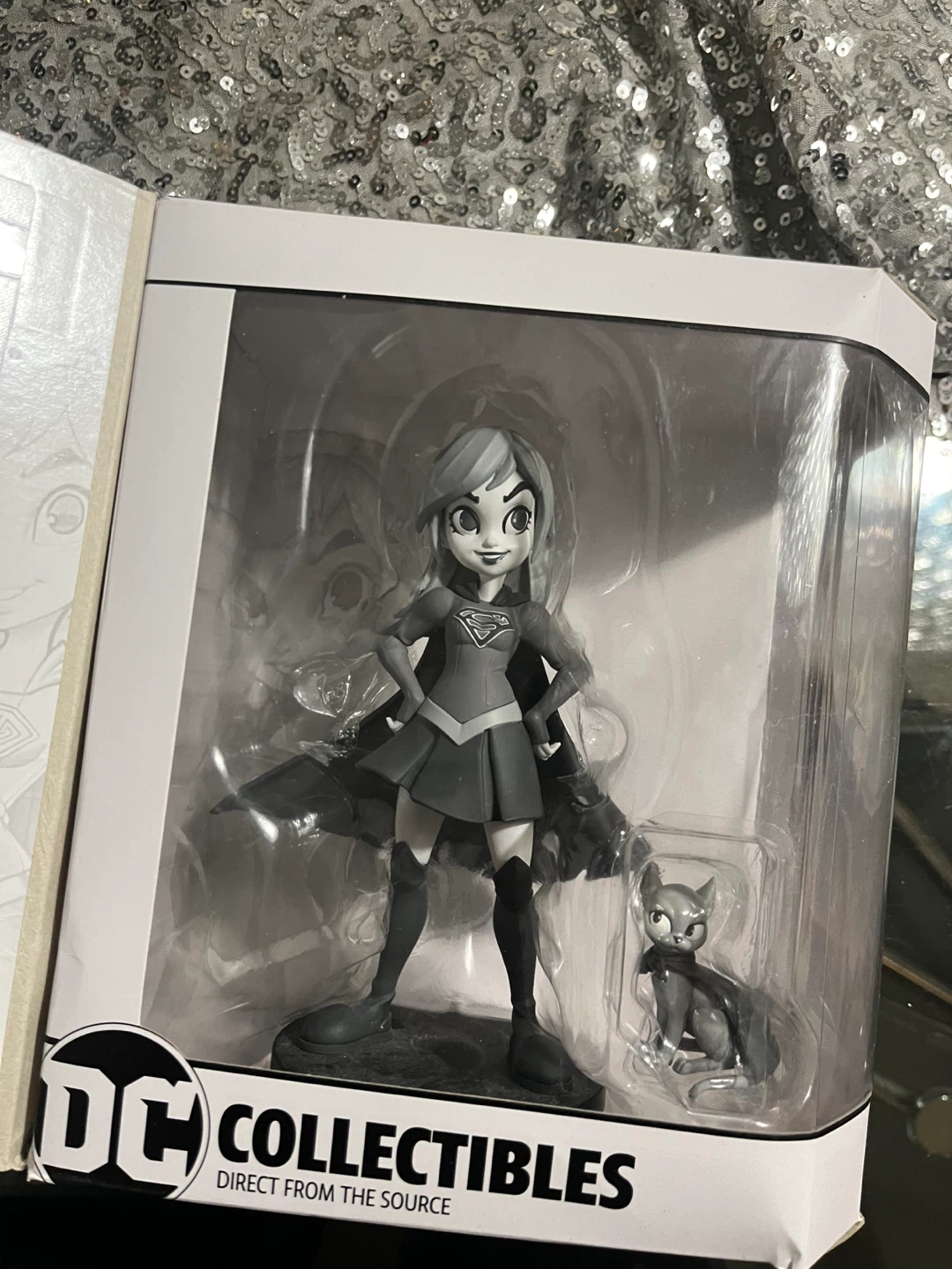 DC Artists Alley Supergirl Figure