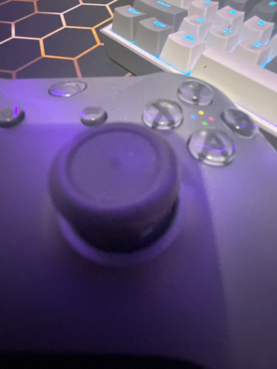 Xbox Wireless Controller - photo 4