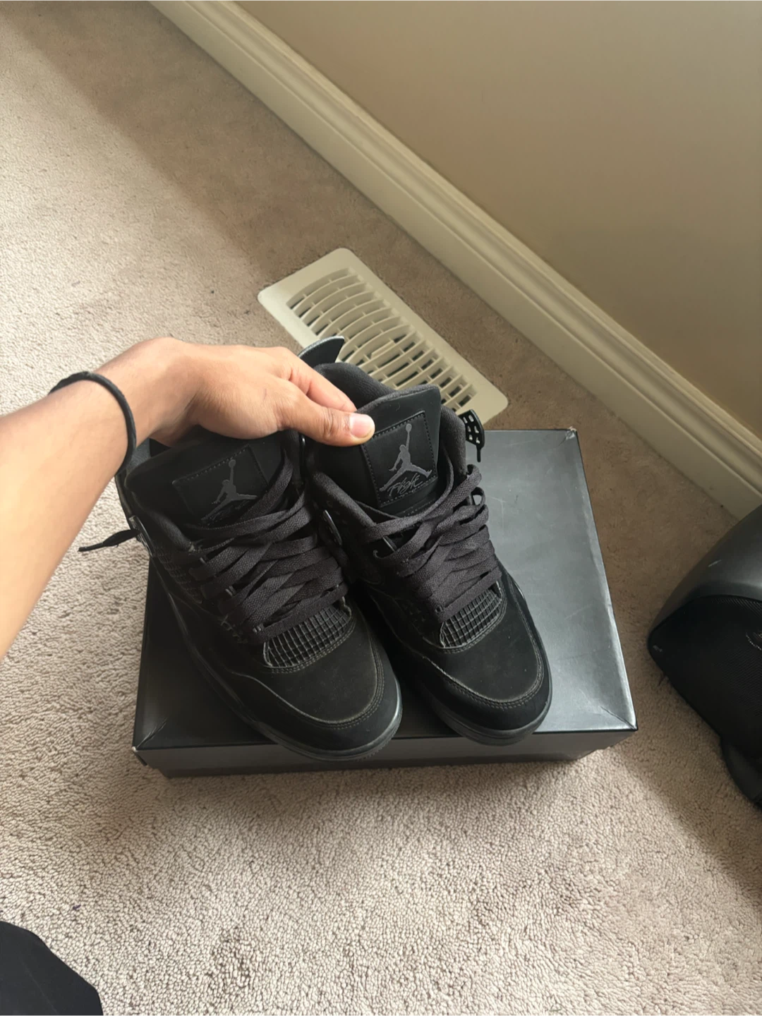 Black Cat 4s