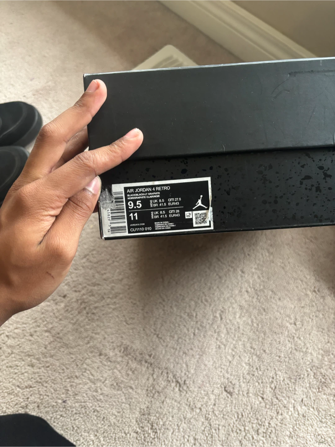 Black Cat 4s - photo 3