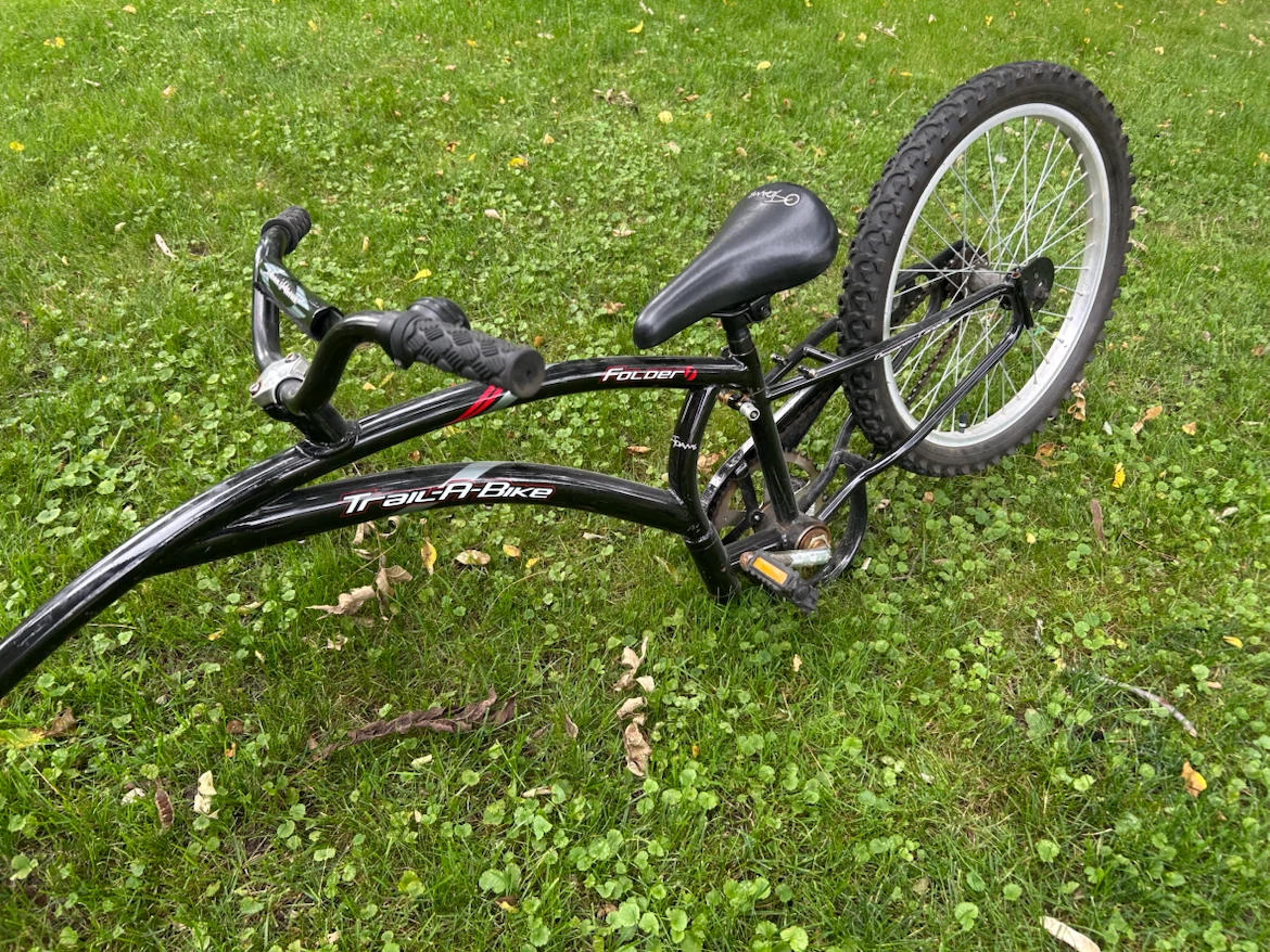 Adams Trail-A-Bike Folder - photo 2