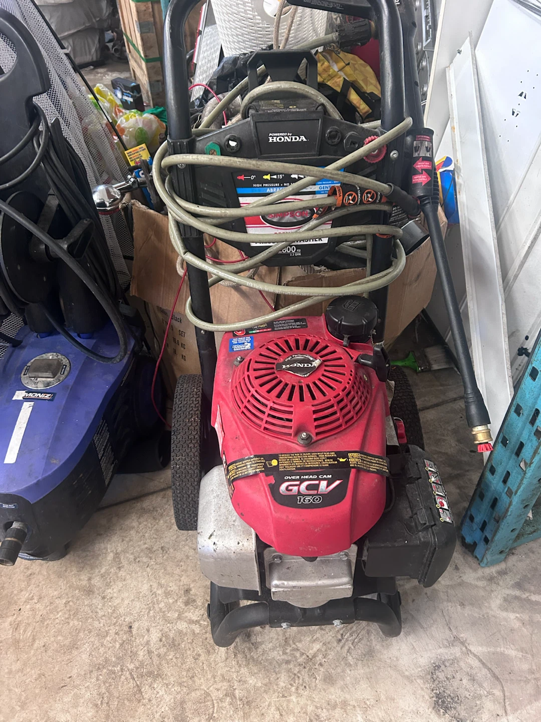 Simpson Pressure Washer Powered by Honda GCV160