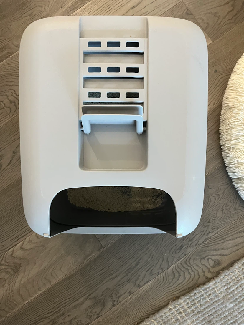 Free! Grey Enclosed Cat Litter Box - photo 3