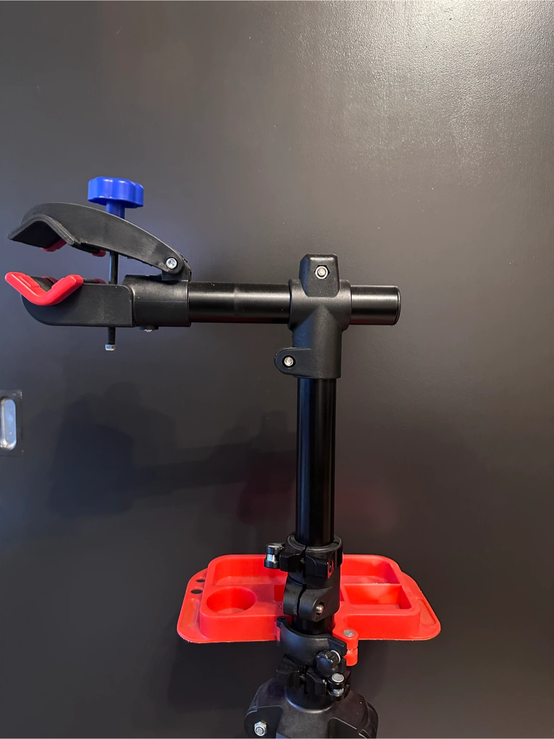 Adjustable Bicycle Repair Stand - photo 2