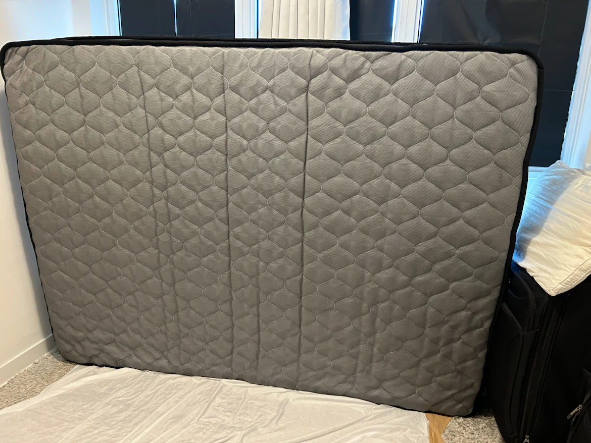 Zinus Queen Mattress 10 inch - photo 3