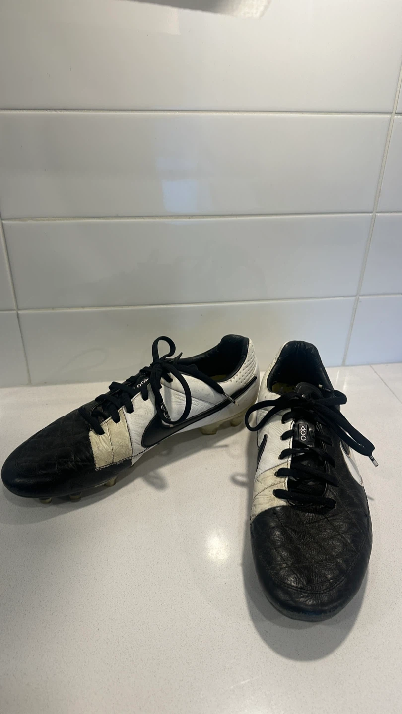 NIKE SOCCER TIEMPO LEGEND 5 Elite V ACC FG Size US 9.5 - photo 2