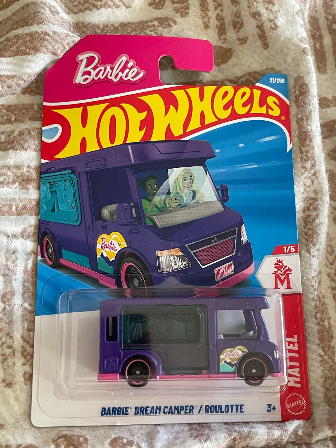 Hot Wheels Barbie Dream Camper