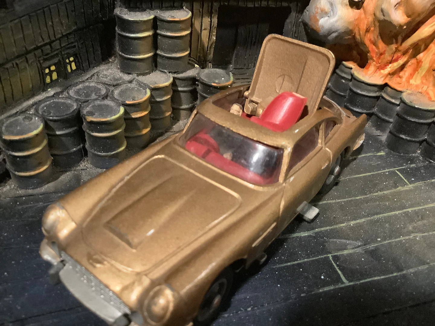 Vintage Corgi Toys Aston Martin DB5 - photo 4